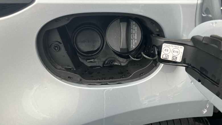 Land Rover Range Rover Evoque 2.0 P200 HSE 5dr Auto Petrol Hatchback